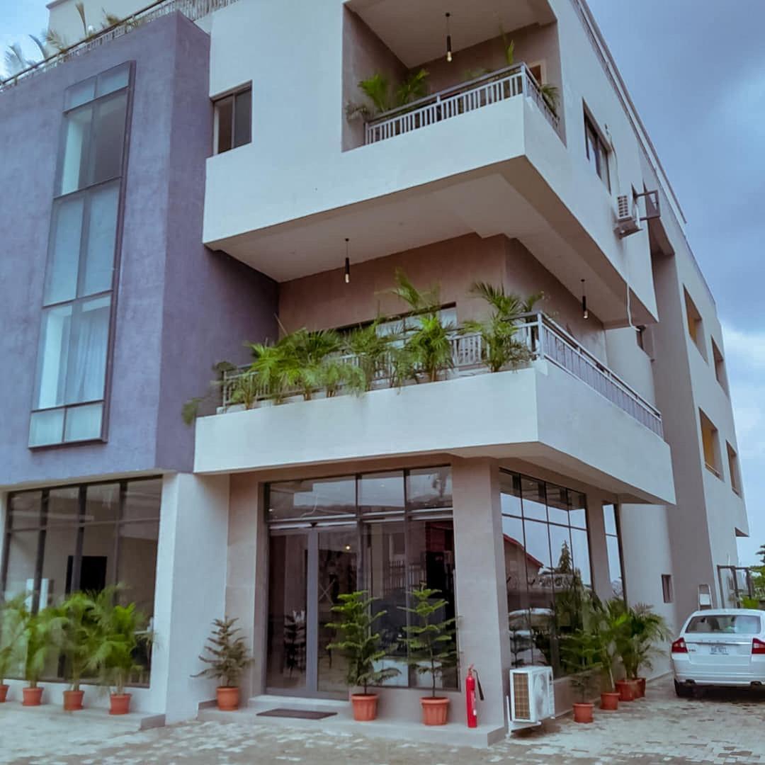 Greywood Hotel And Apartments Ikeja Exterior foto
